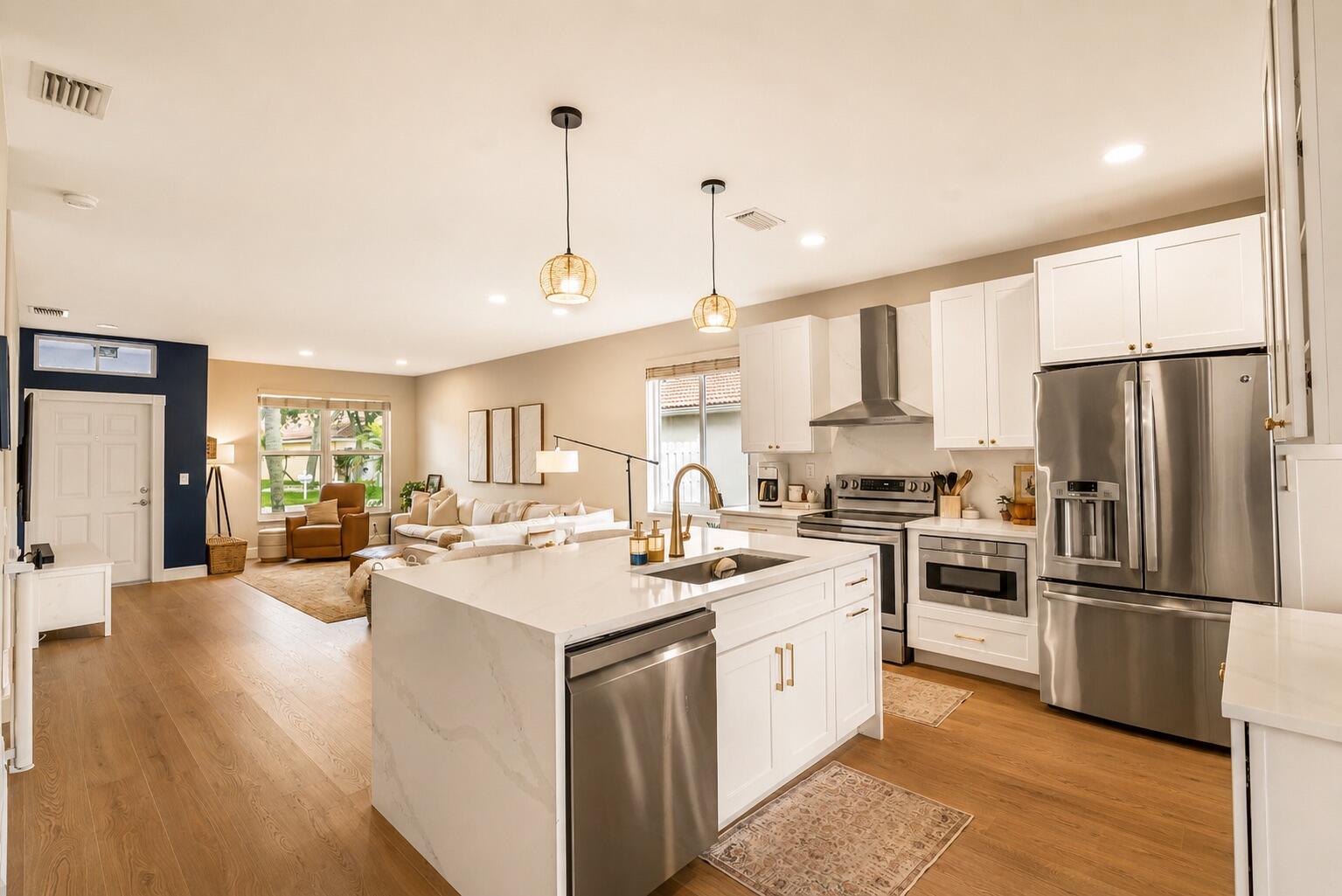 BALMORAL COUNTRY CLUB LACUNA POD C - Residential