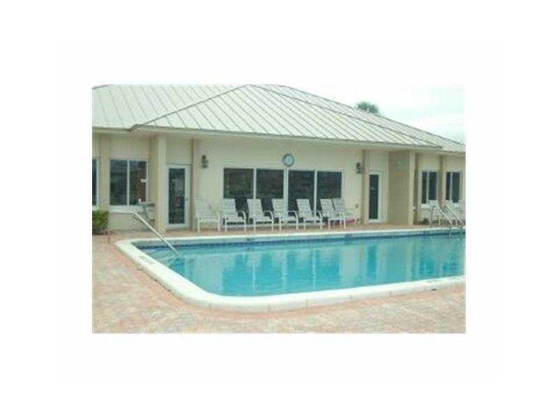 SNUG HARBOR GARDENS CONDO - Residential