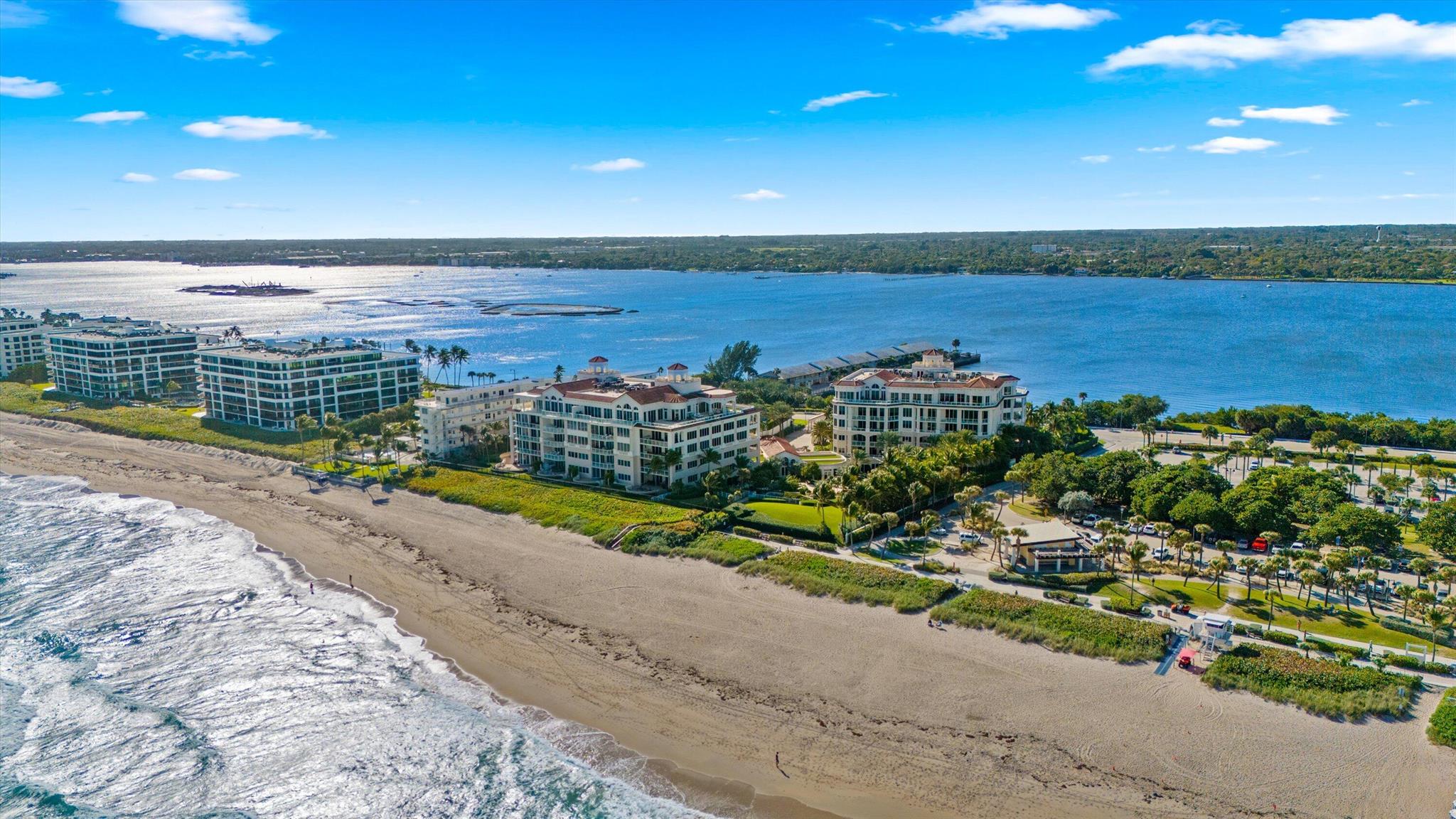 BELLARIA CONDOMINIUM - Residential