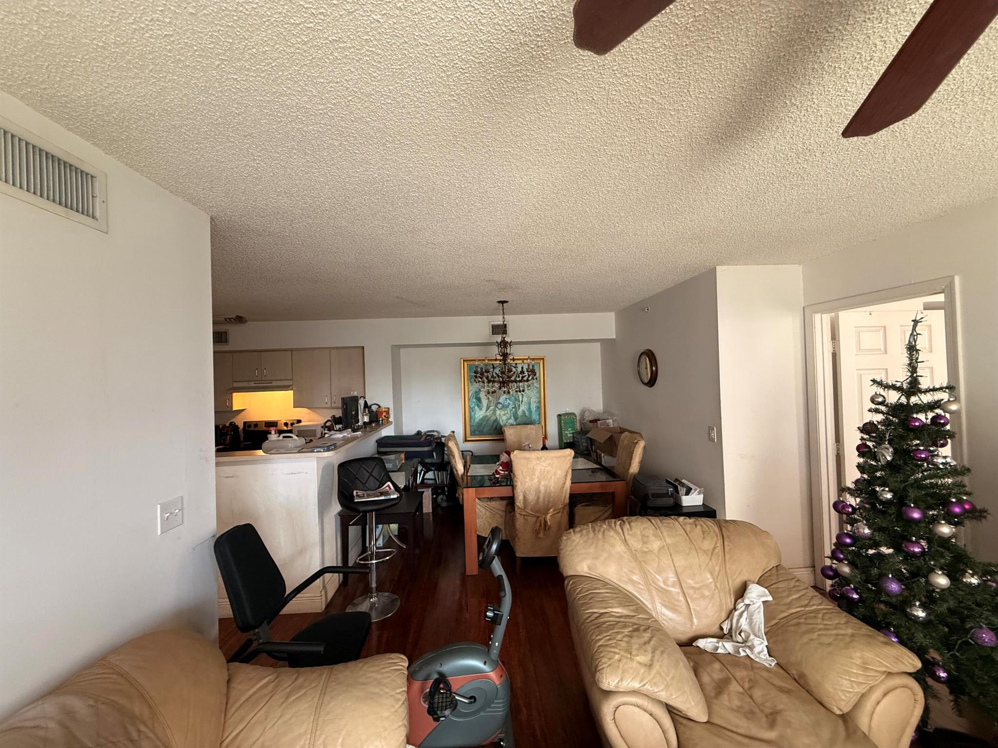 DEVONAIRE CONDO AT PEMBRO - Residential