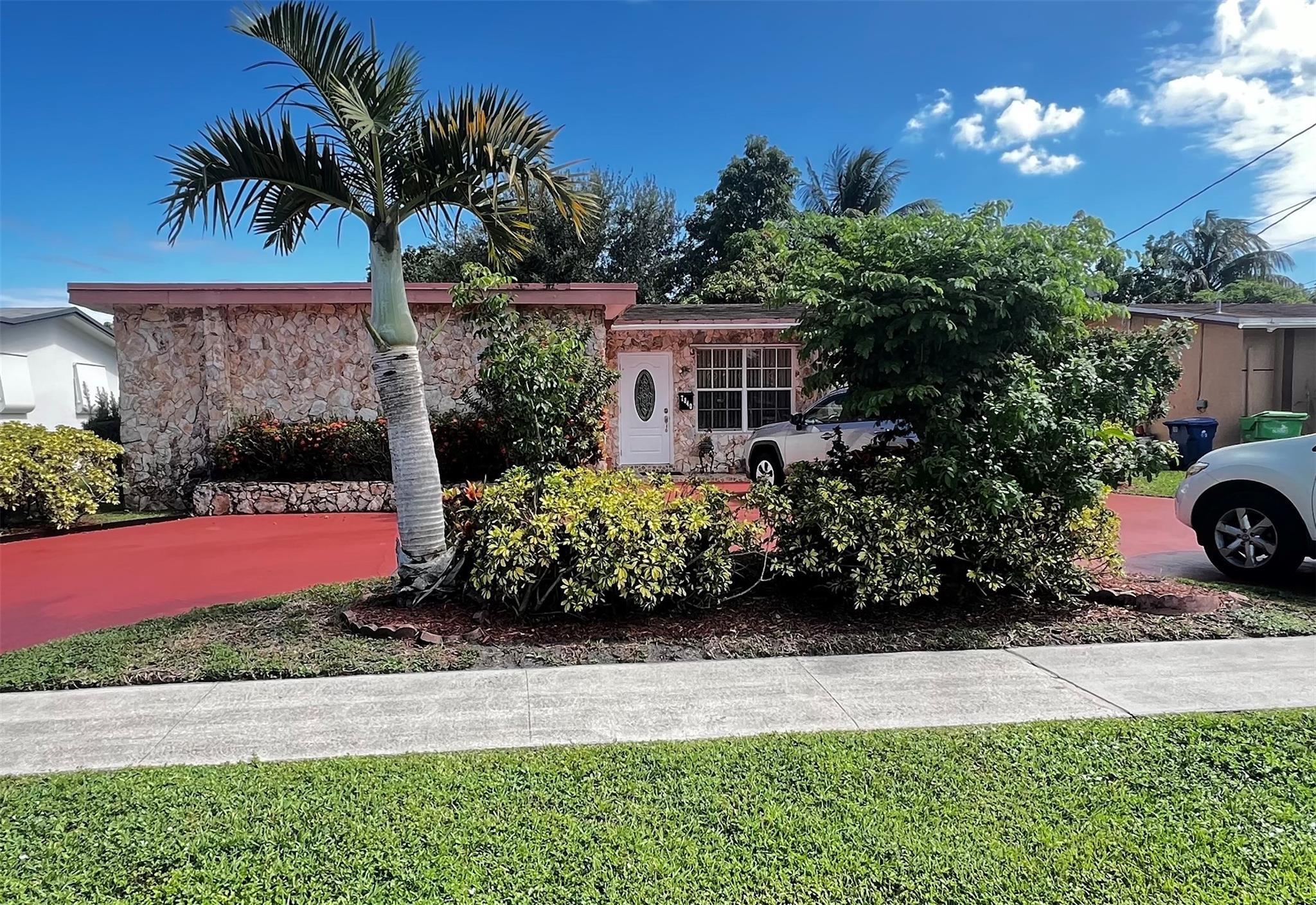 Welcome to this charming single-family home situated in Sunrise Golf Village with no HOA. This residence offers 2 bedrooms and 2 bathrooms, tiles throughout the house, beautiful kitchen, family room and living area. With a one-car garage, you'll have ample space for parking and storage needs. Conveniently located near shops, dining, and major highways. Enjoy your peaceful spacious backyard with a variety of fruit trees. Don’t miss this opportunity—call now to schedule your private showing!
