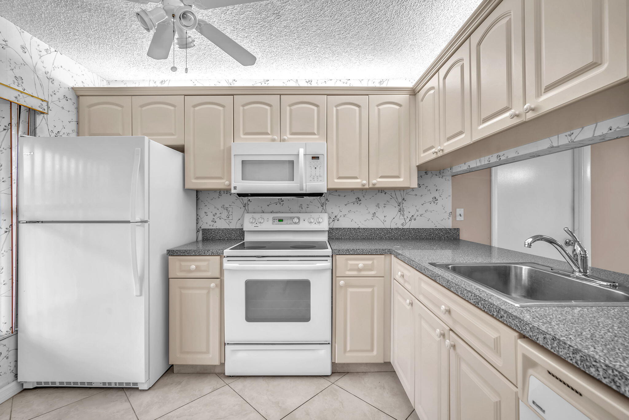 KINGS POINT 13 - Residential