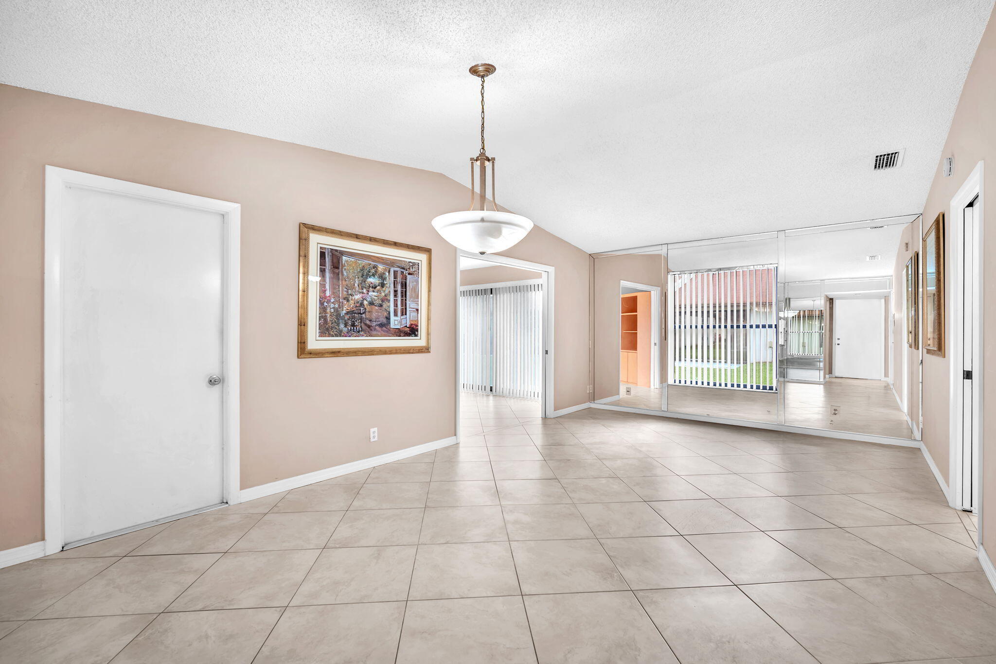 KINGS POINT 13 - Residential