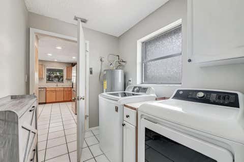 Tiny photo for 100 Greenwood Court, Royal Palm Beach, FL 33411 (MLS # B26036302)