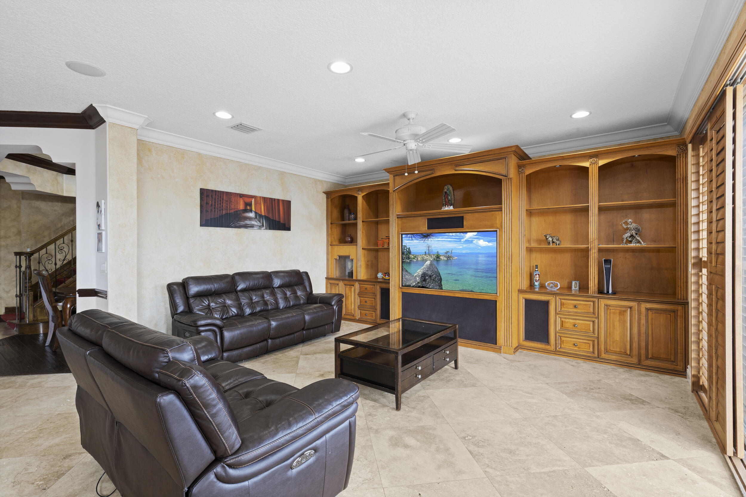 OLYMPIA 1 - Residential