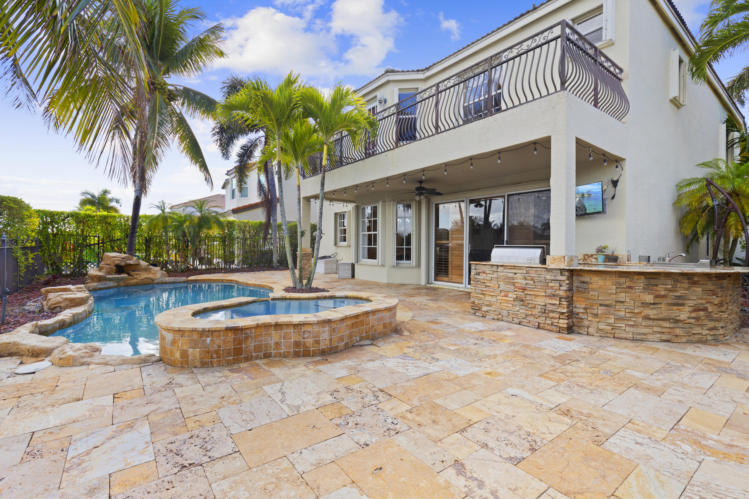 OLYMPIA 1 - Residential