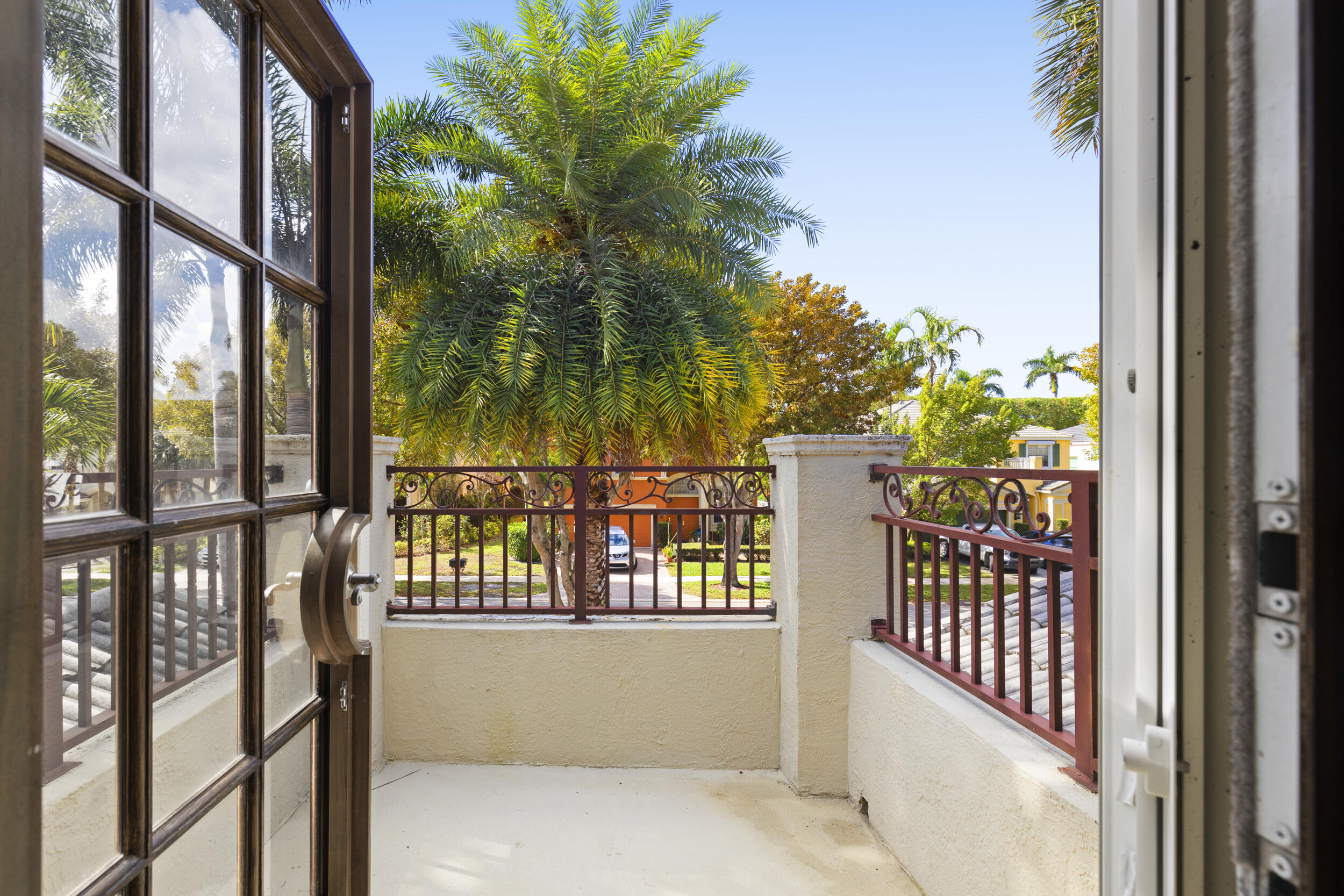 OLYMPIA 1 - Residential