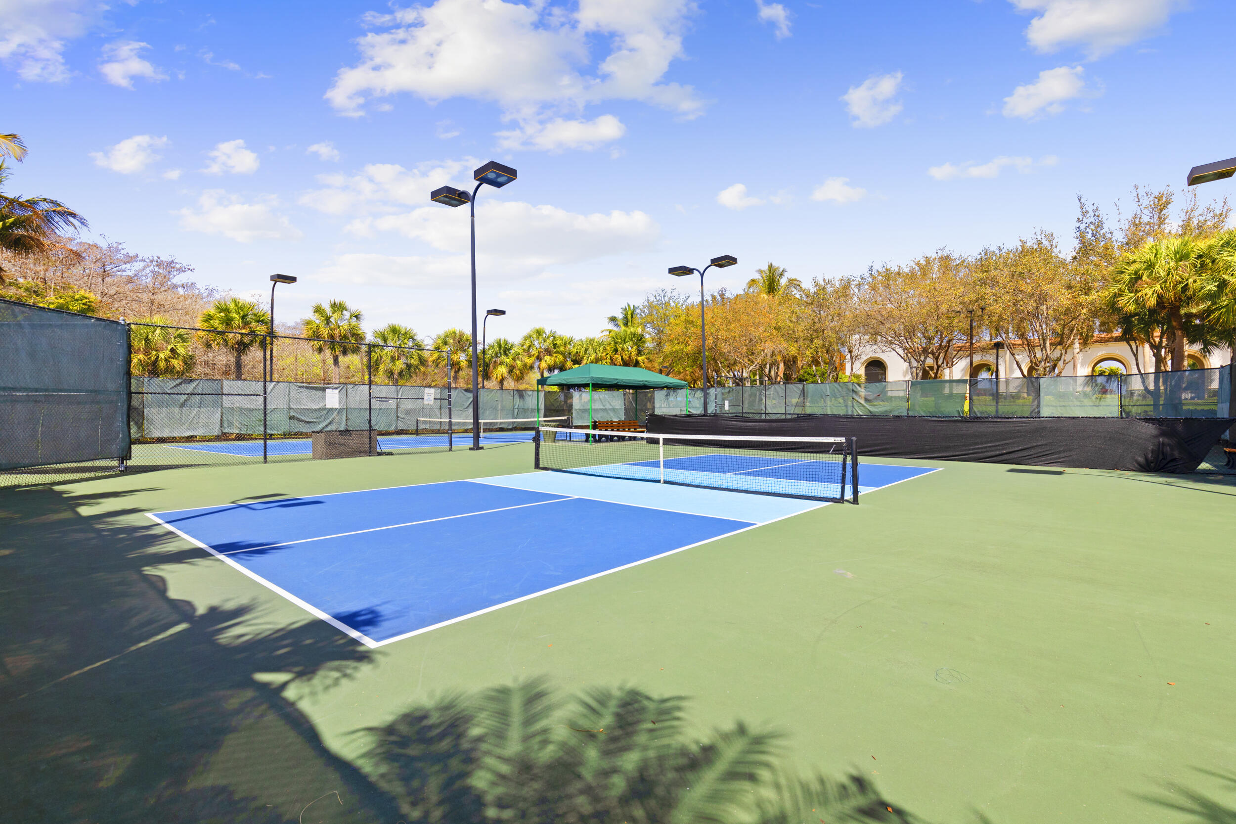 OLYMPIA 1 - Residential