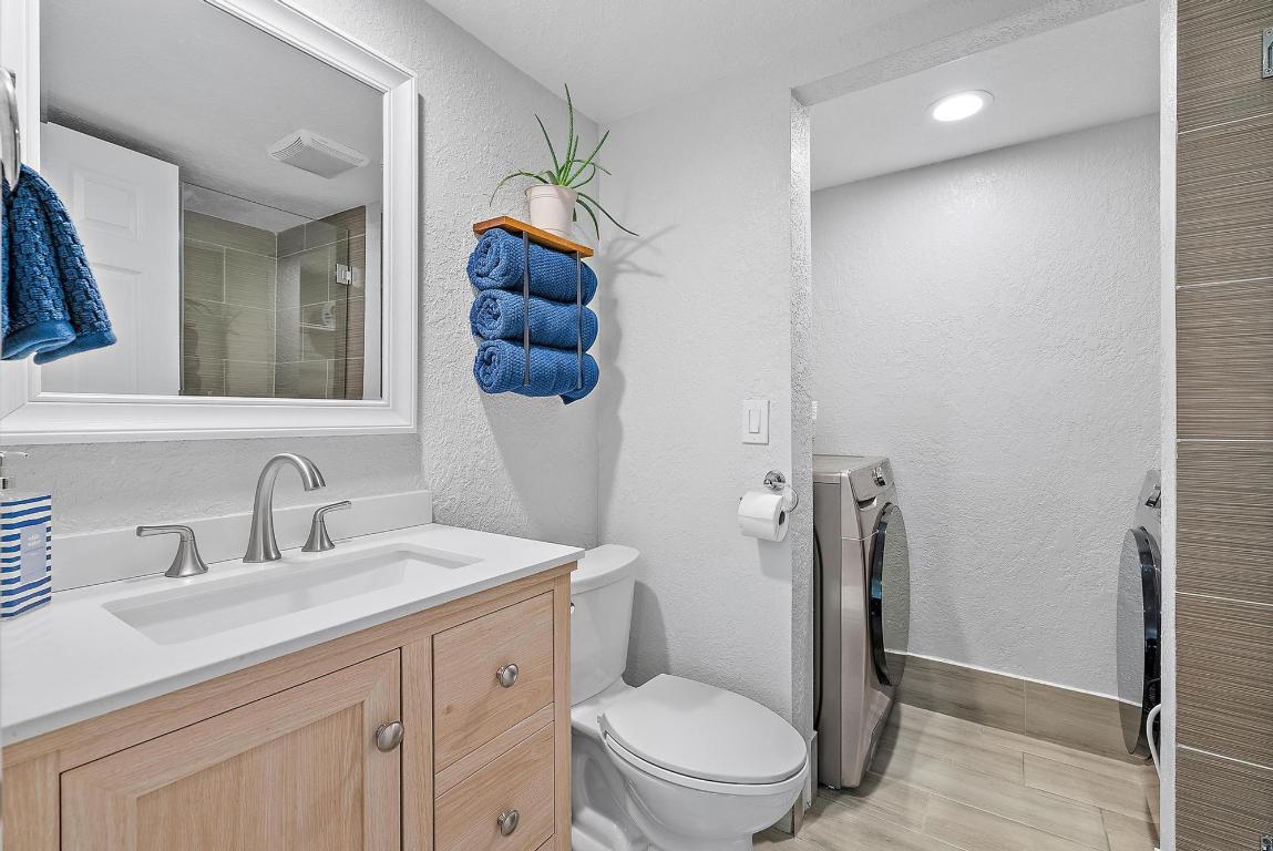 LAKEWOOD OF PALM SPRINGS - Residential