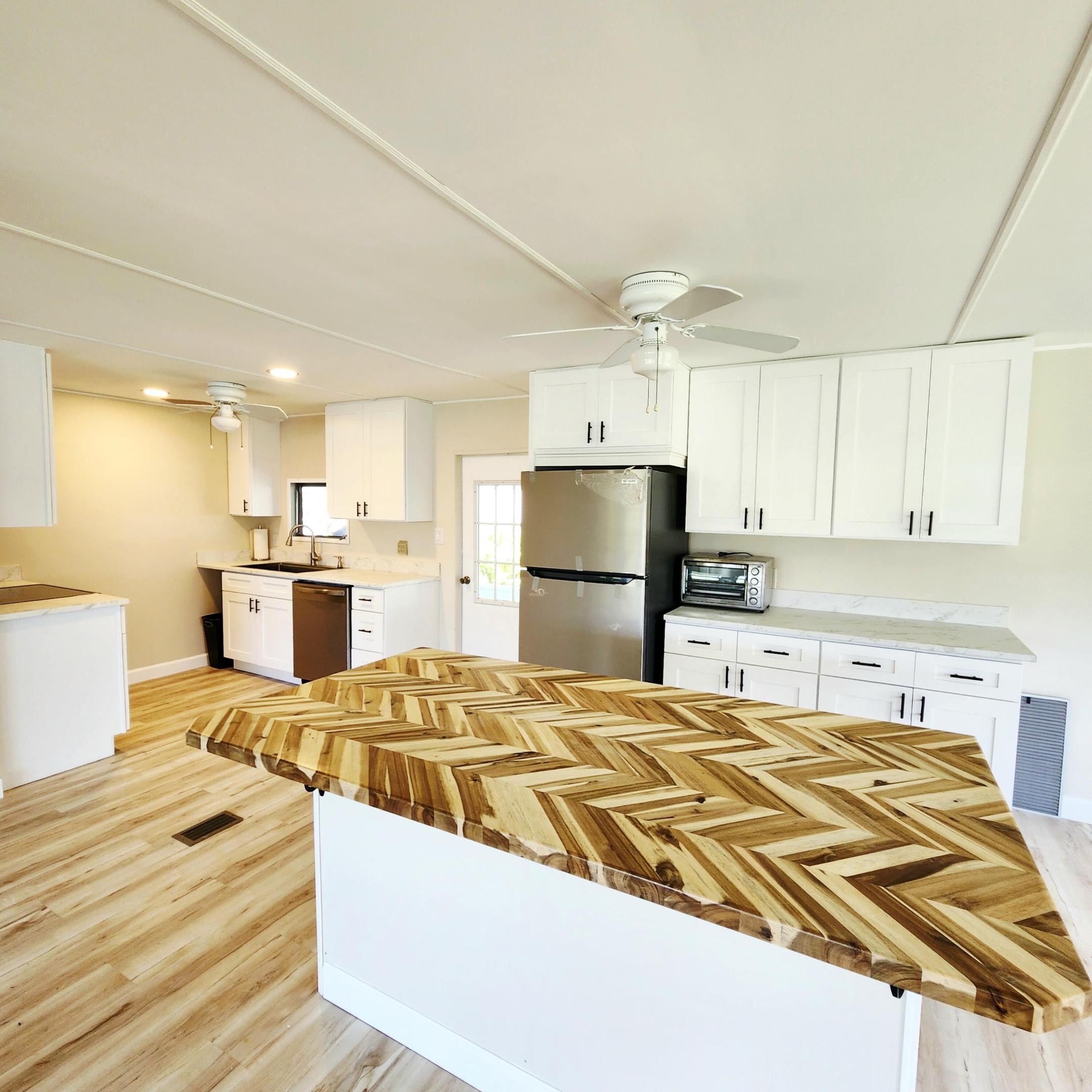 Spanish Lakes One - Residential