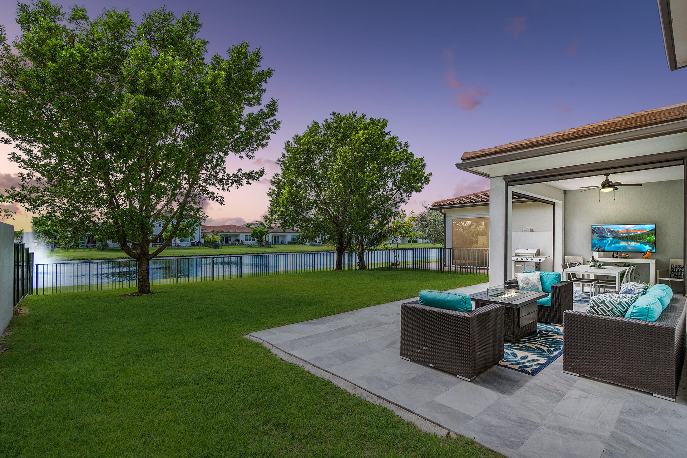 4841 Saddle Ranch Road