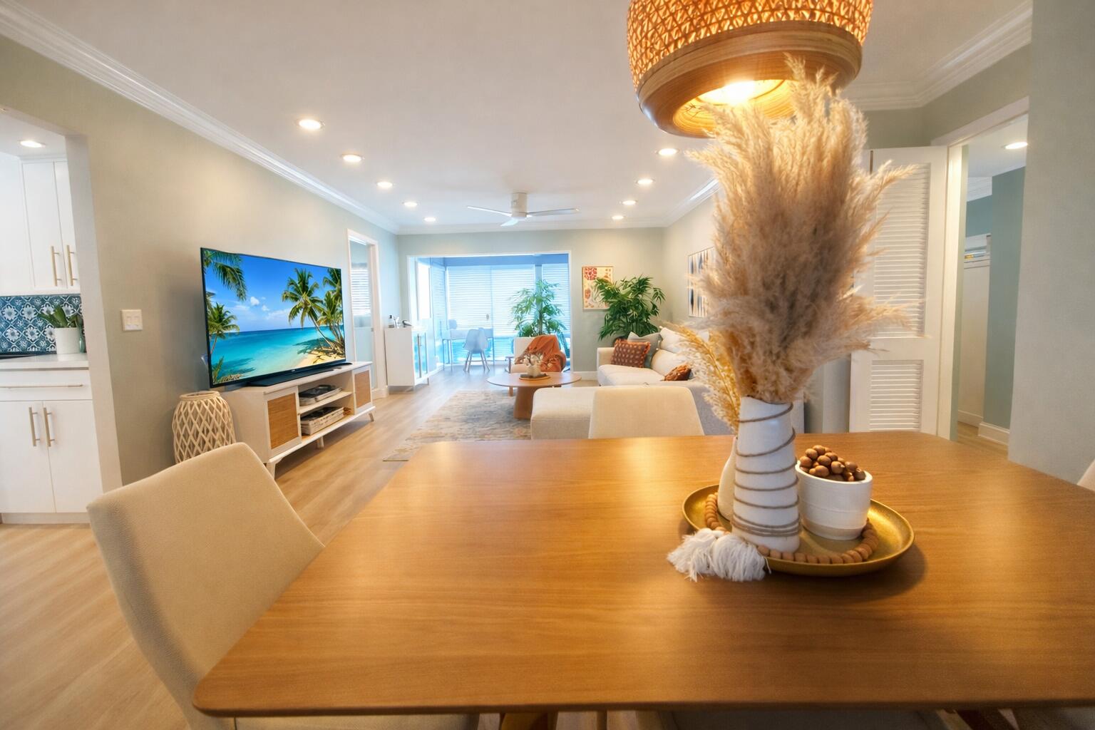 COLONIAL CLUB CONDO SEC 1 - Residential