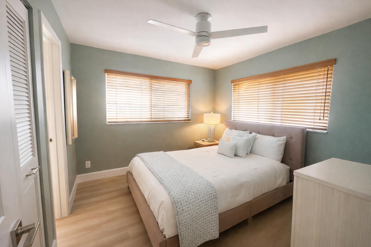 COLONIAL CLUB CONDO SEC 1 - Residential