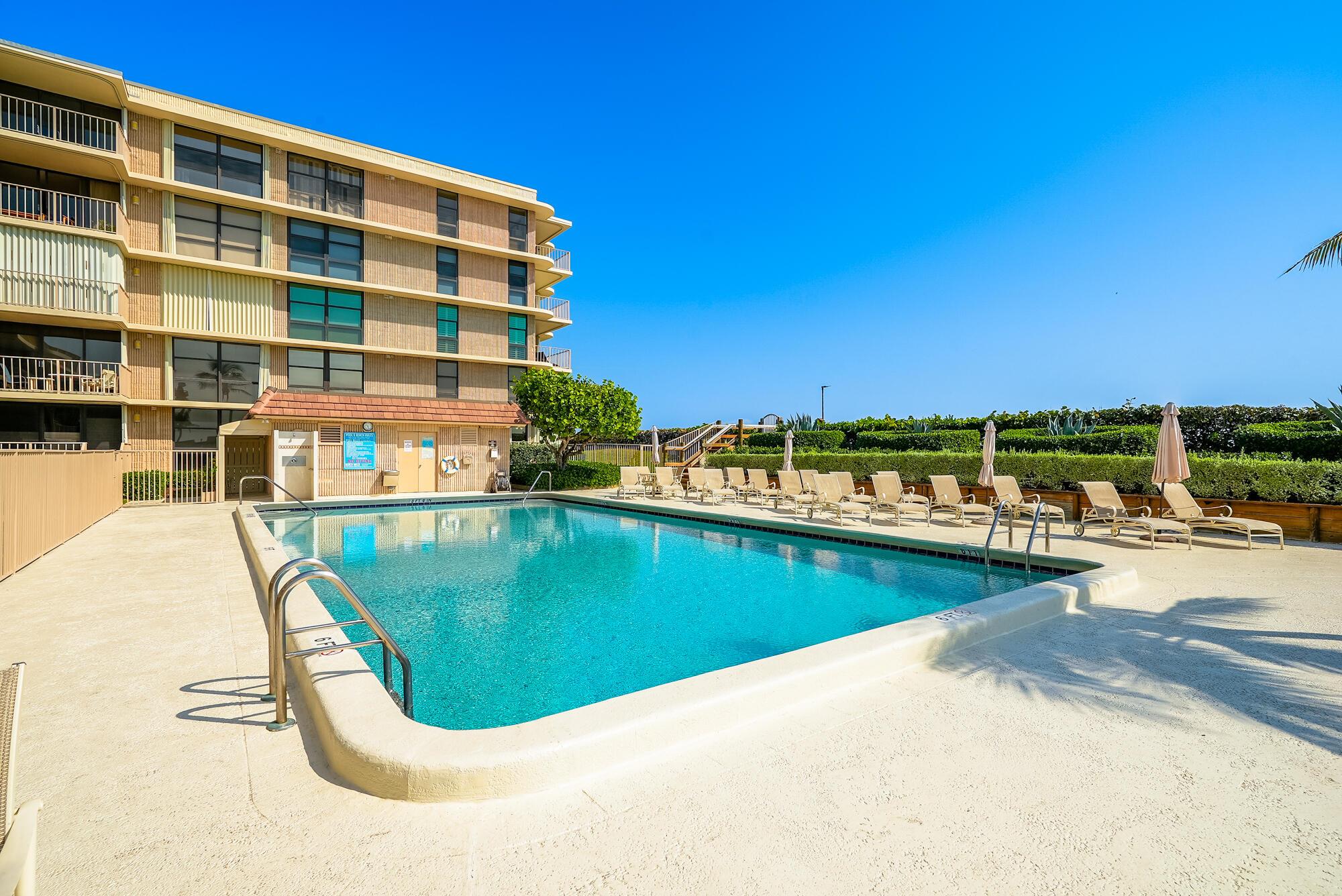 THIRTY TWO HUNDRED COND - Residential Lease
