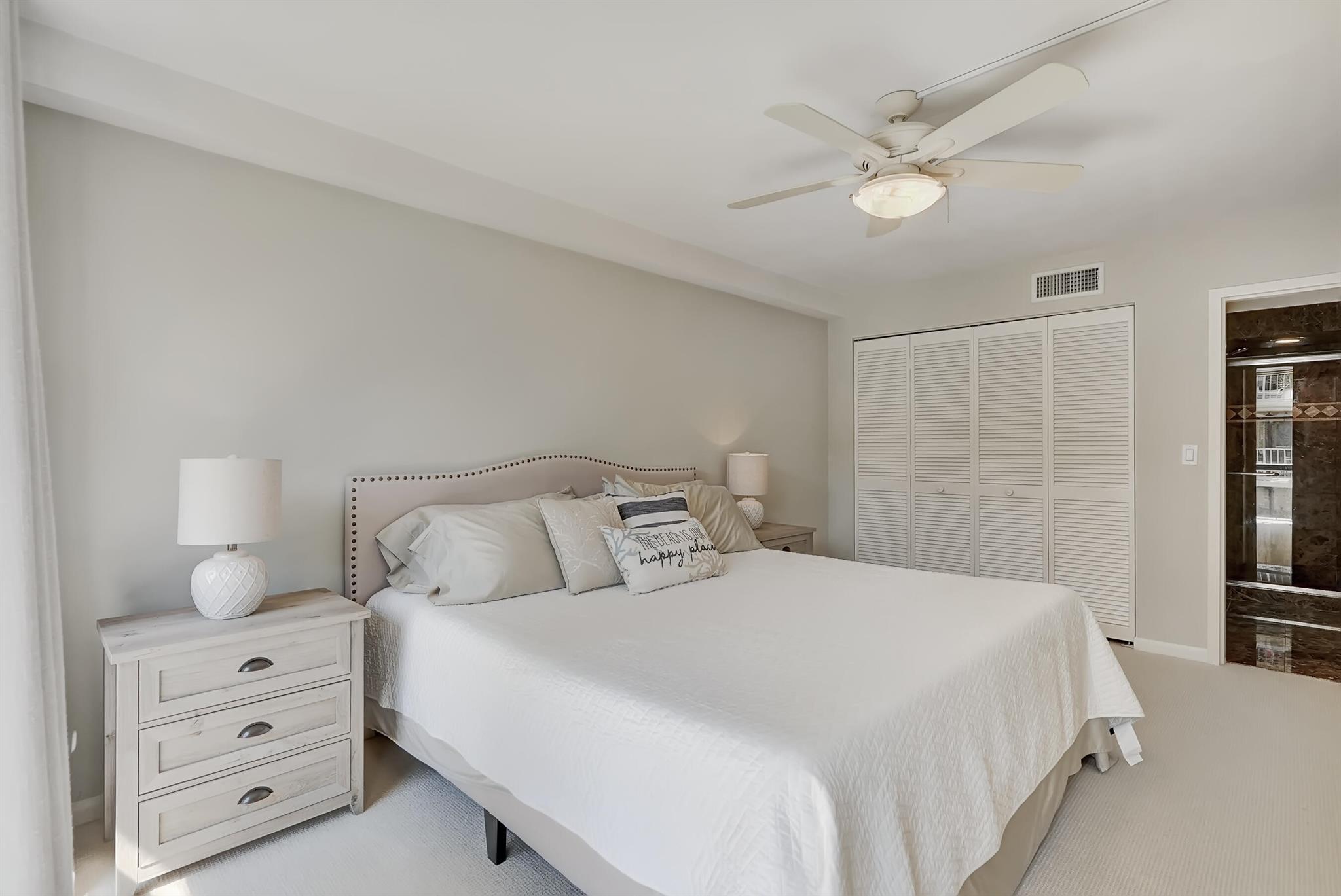 THIRTY TWO HUNDRED COND - Residential Lease