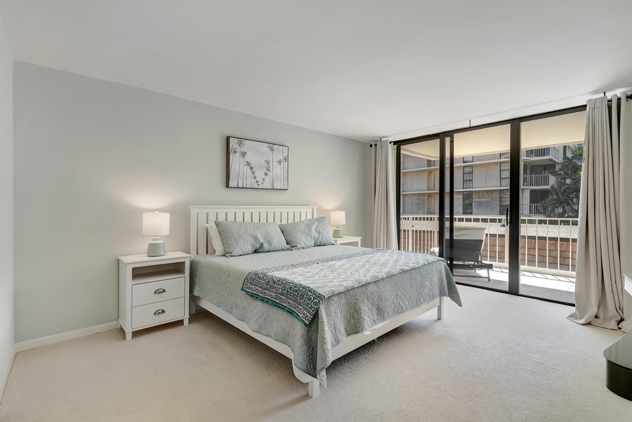 THIRTY TWO HUNDRED COND - Residential Lease