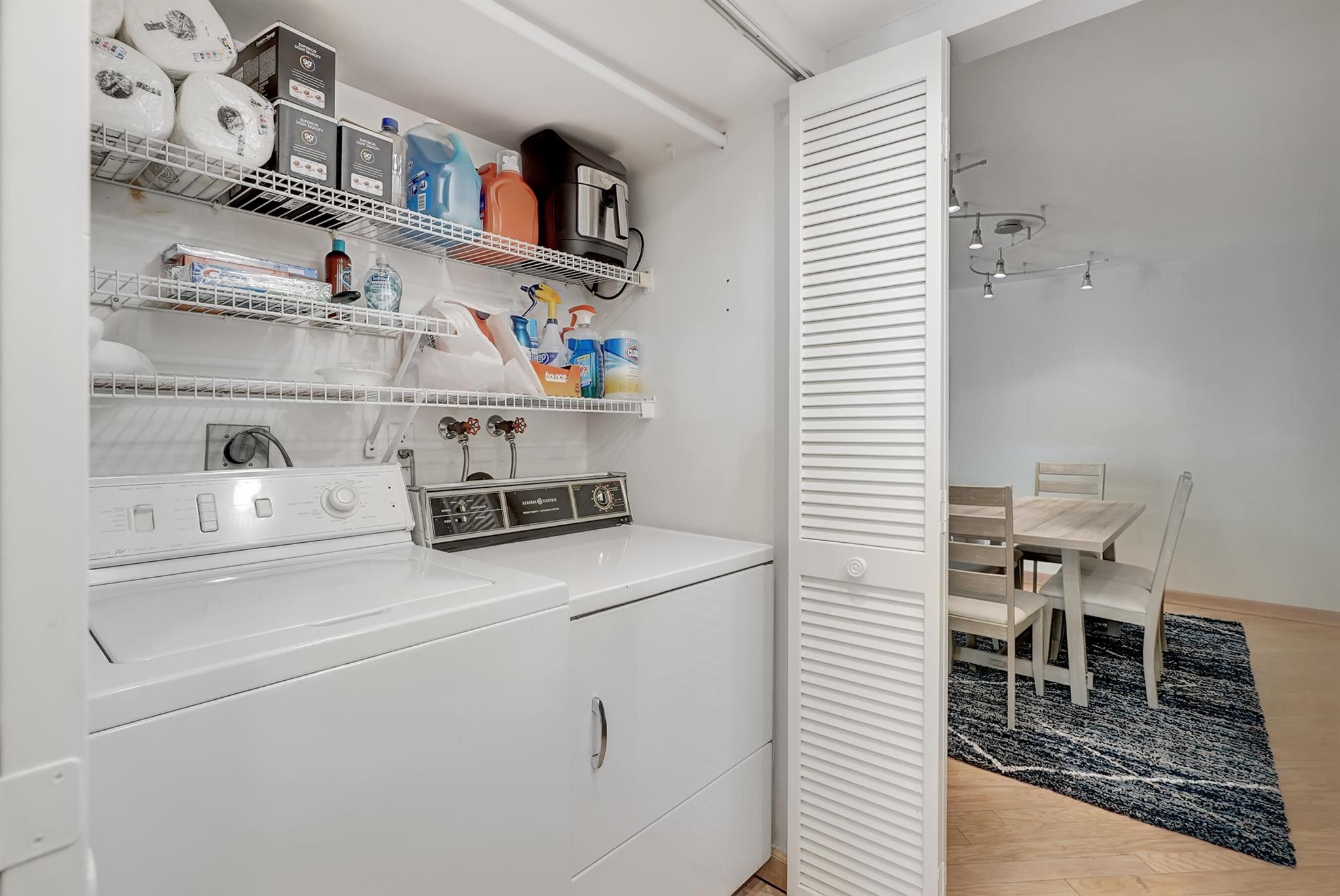 THIRTY TWO HUNDRED COND - Residential Lease