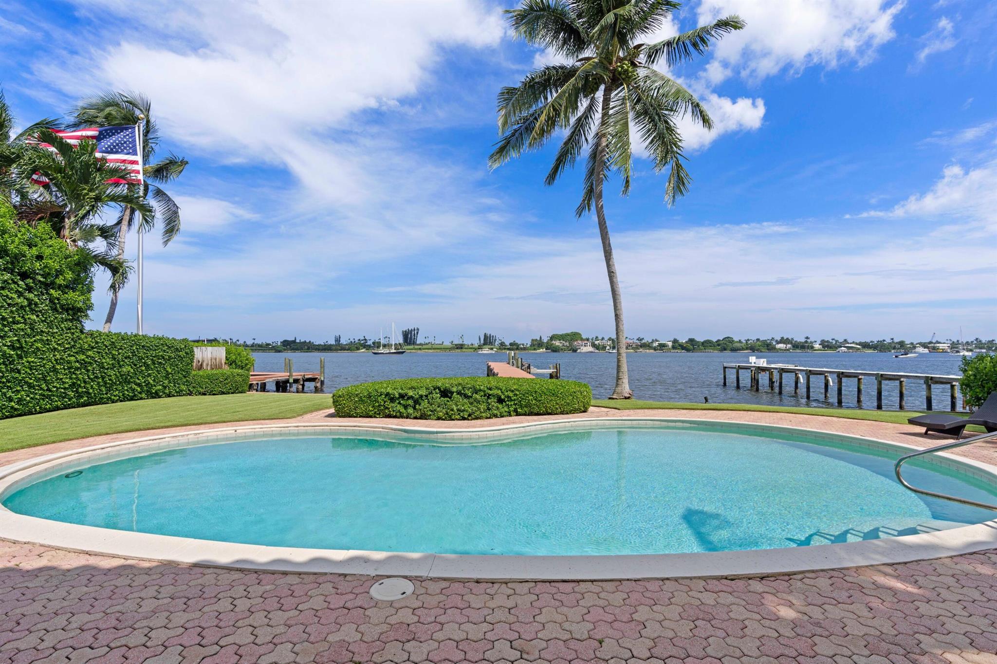 NORTH SHORE TERRACE 2 - Residential Lease