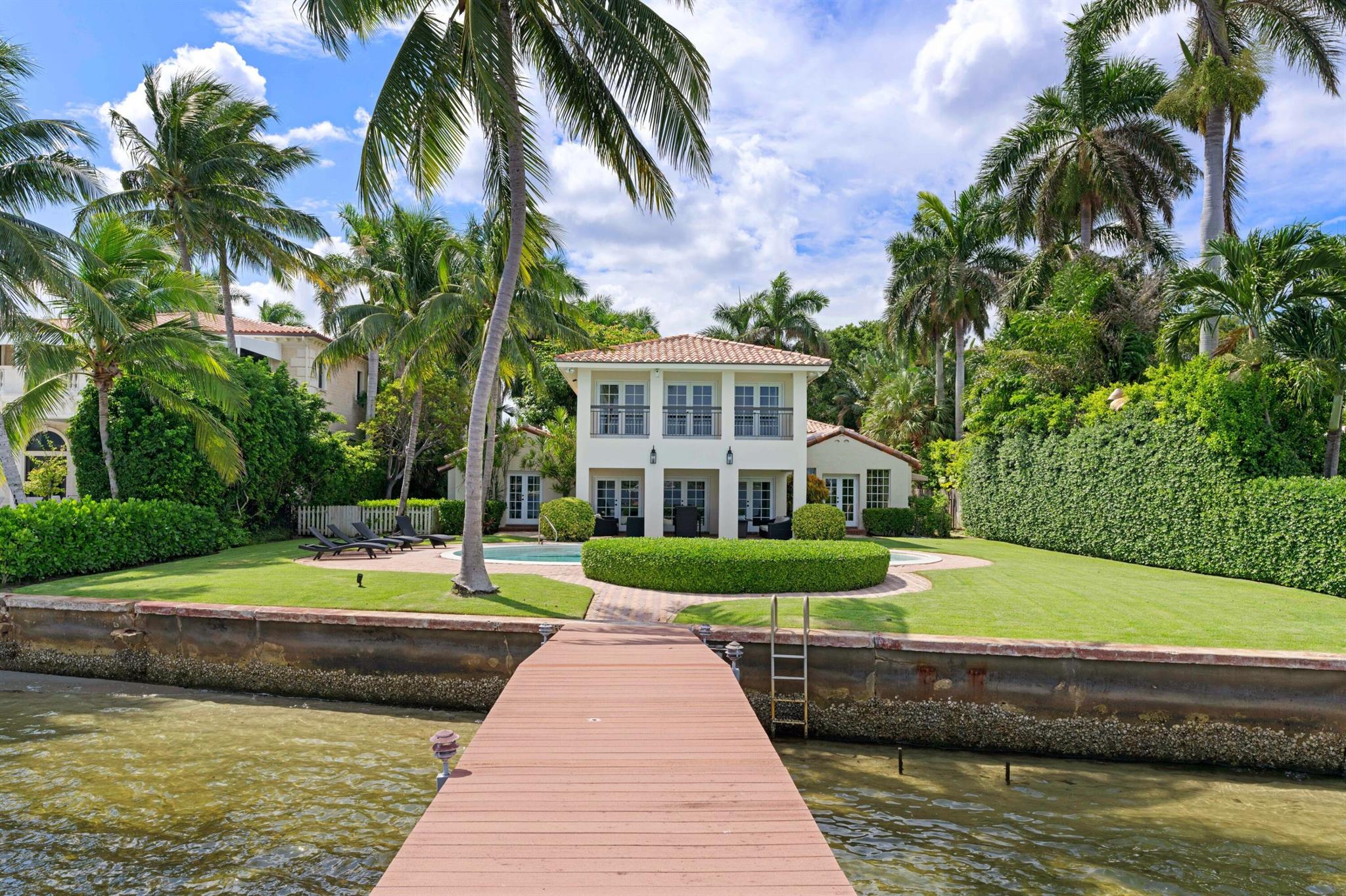 NORTH SHORE TERRACE 2 - Residential Lease