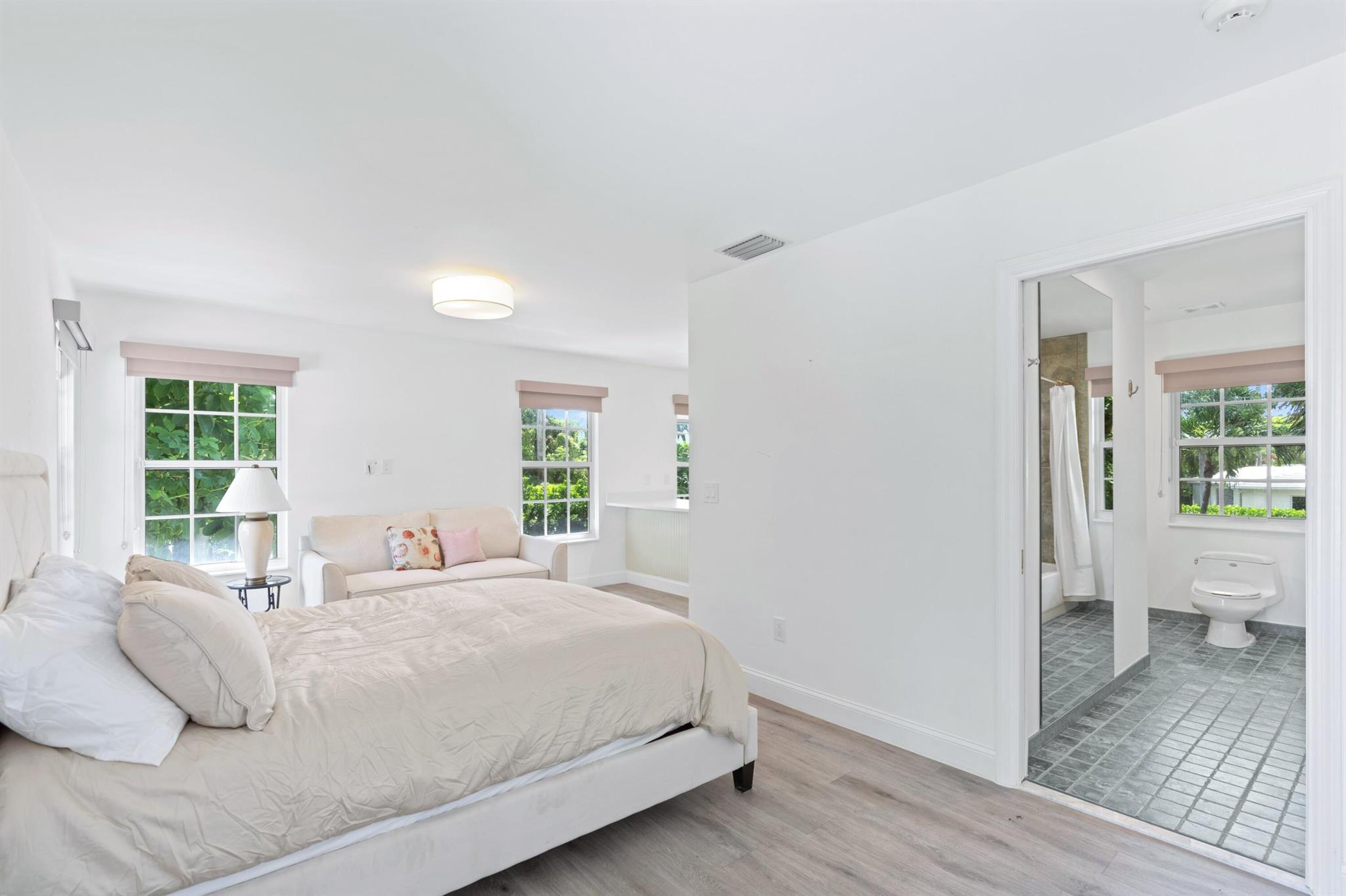 NORTH SHORE TERRACE 2 - Residential Lease