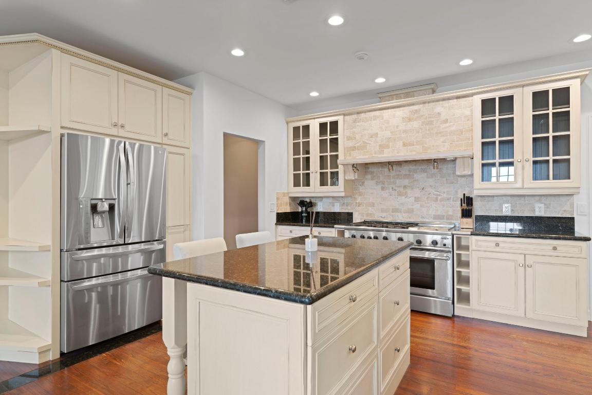 NORTH SHORE TERRACE 2 - Residential Lease