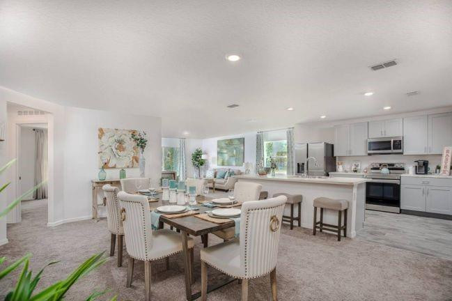 VERO LAKE ESTATES UNIT H-1 - Residential