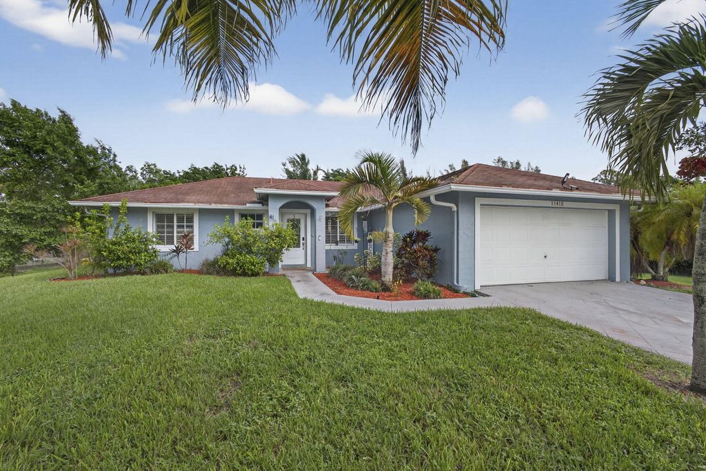 Photo of 11415 40th Street N, Royal Palm Beach, FL 33411 (MLS # R11132818)