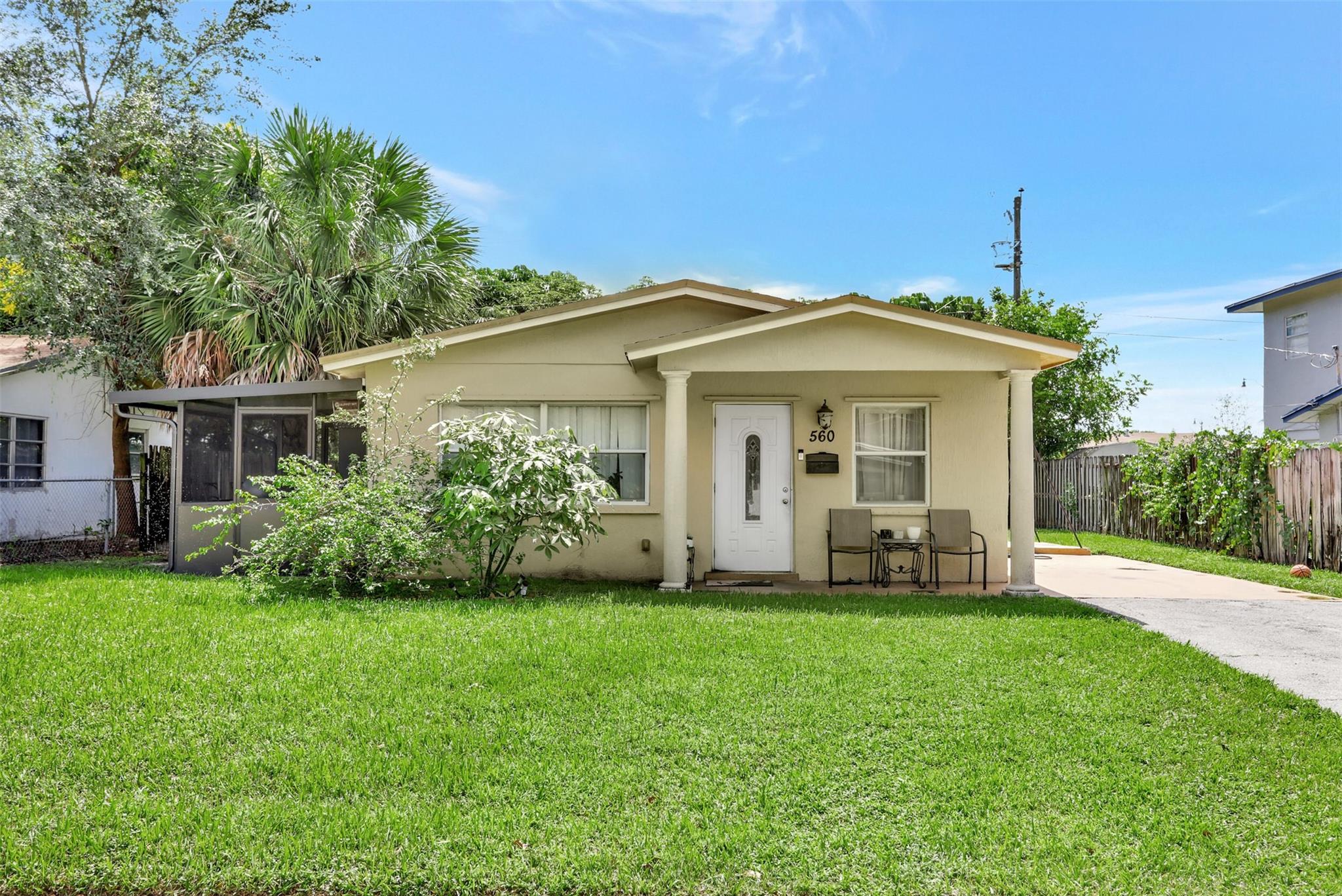 Charming single-family home in Pompano Beach. No HOA. Property offers 3 bedrooms and 1 bathroom, making it an ideal starter home or for downsizing.
Step inside and discover modern comfort and durability. Enjoy peace of mind with a newly installed roof and brand-new 3-ton AC unit. High-impact windows and doors provide excellent insulation & noise reduction.
Standout feature is the expansive backyard, offering fantastic space for activities, BBQ, family gatherings, entertaining or relaxing. Playground for children and pets. Enjoy close access to newly developed downtown area with entertainment events and several restaurants.
5 mins from I-95. 10 mins from Turnpike, 12 mins from the beach.
A must-see for anyone seeking comfort and updated home with fantastic outdoor living space.