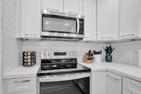 Tiny photo for 1043 N Victoria Park Road #1-2, Fort Lauderdale, FL 33304 (MLS # B26027238)