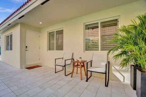 Tiny photo for 1043 N Victoria Park Road #1-2, Fort Lauderdale, FL 33304 (MLS # B26027238)