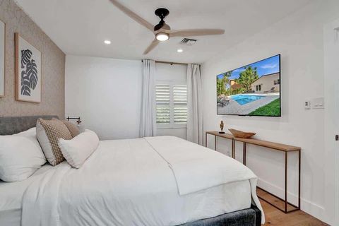 Tiny photo for 1043 N Victoria Park Road #1-2, Fort Lauderdale, FL 33304 (MLS # B26027238)