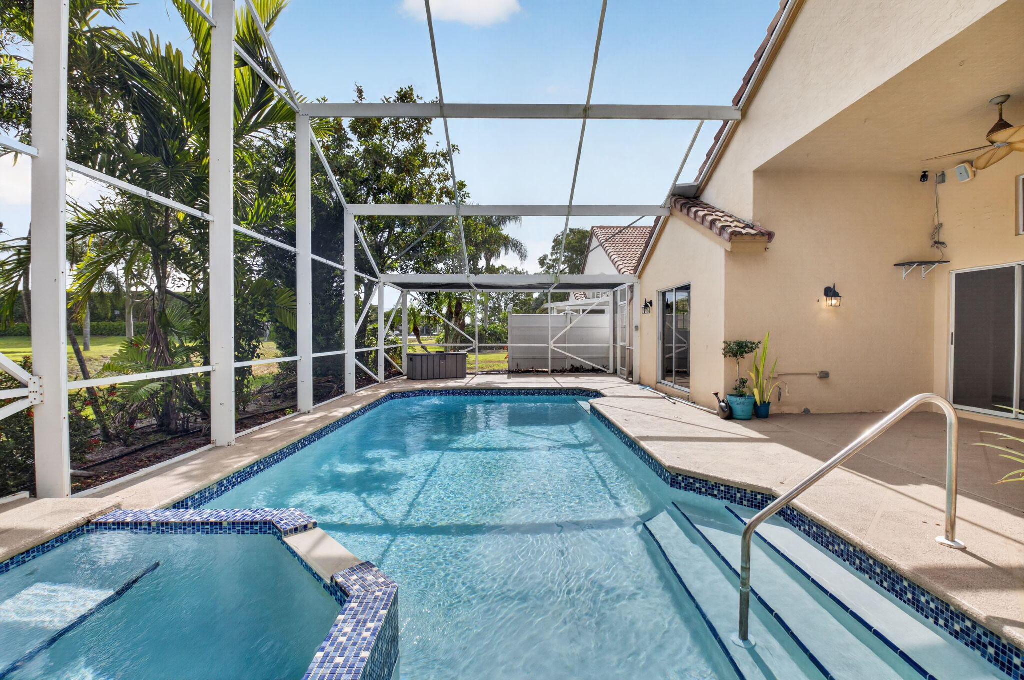 Newport Cove - Residential