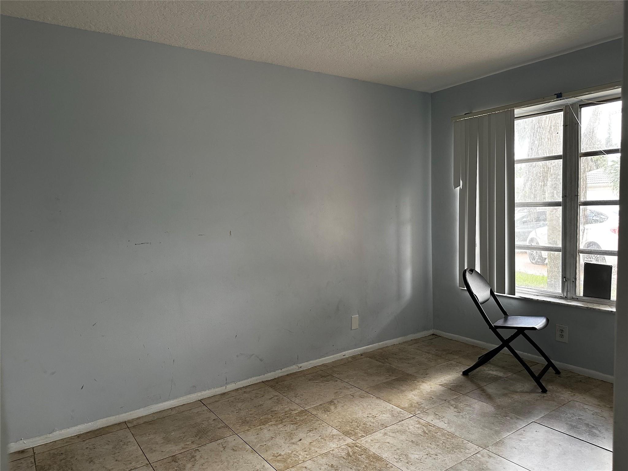 Coral Spgs Country Club - Residential Lease