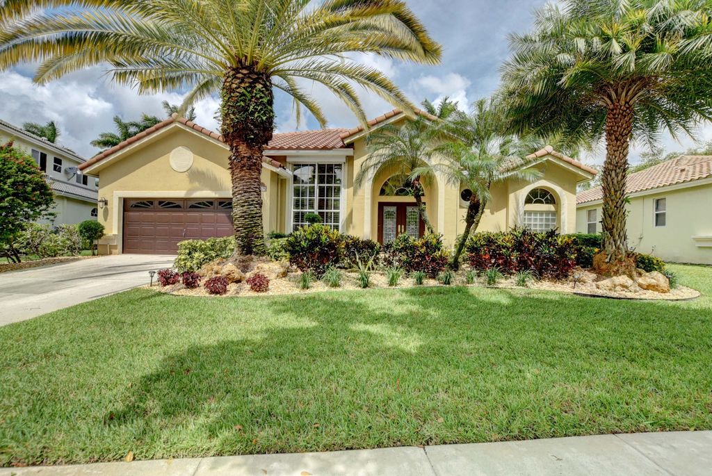 Photo of 10075 Umberland Place, Boca Raton, FL 33428 (MLS # R11015339)