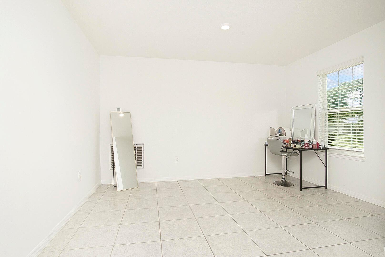 PORT ST LUCIE SECTION 18 - Residential