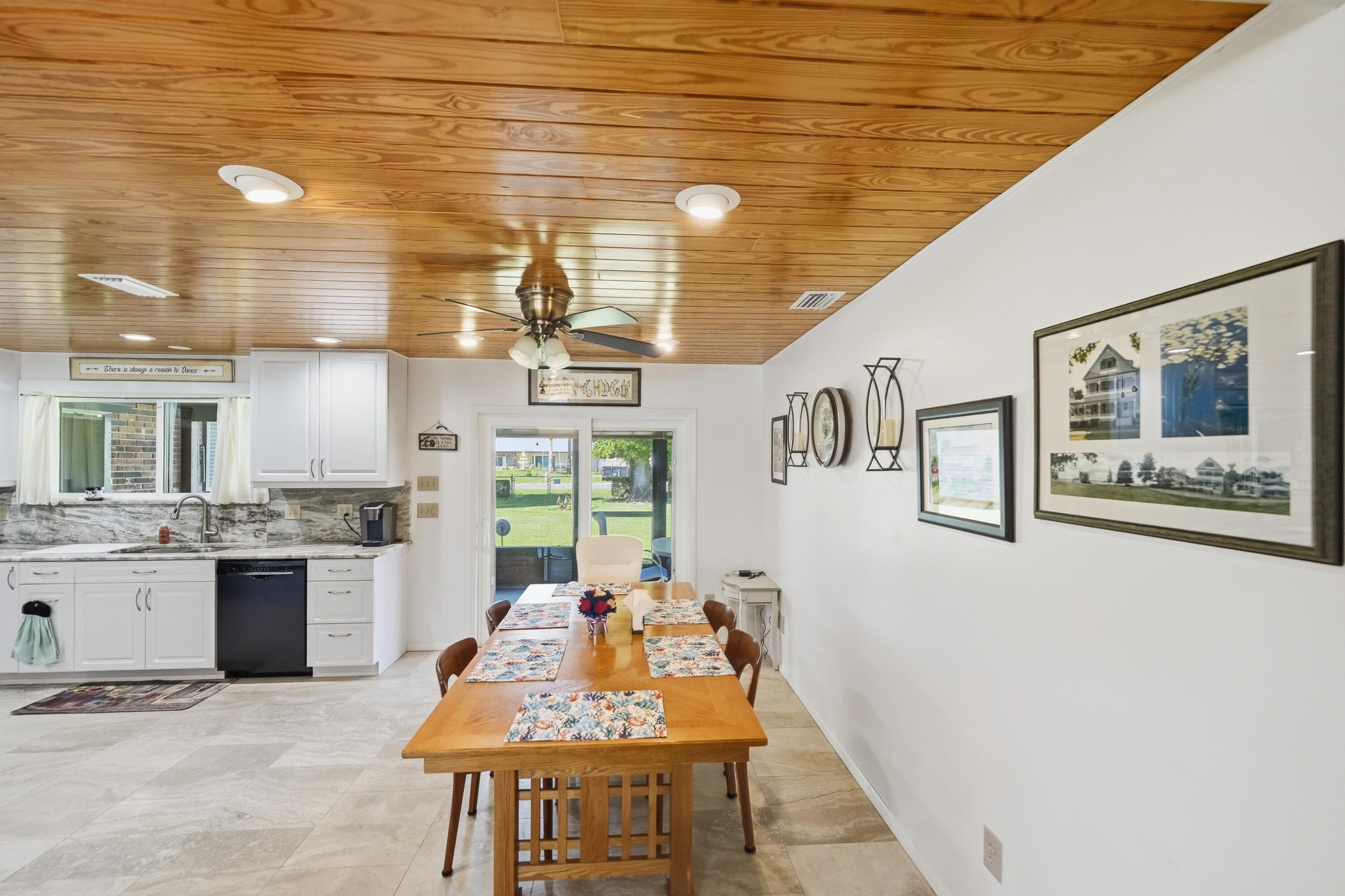 PARK TRAIL ACRES - Residential