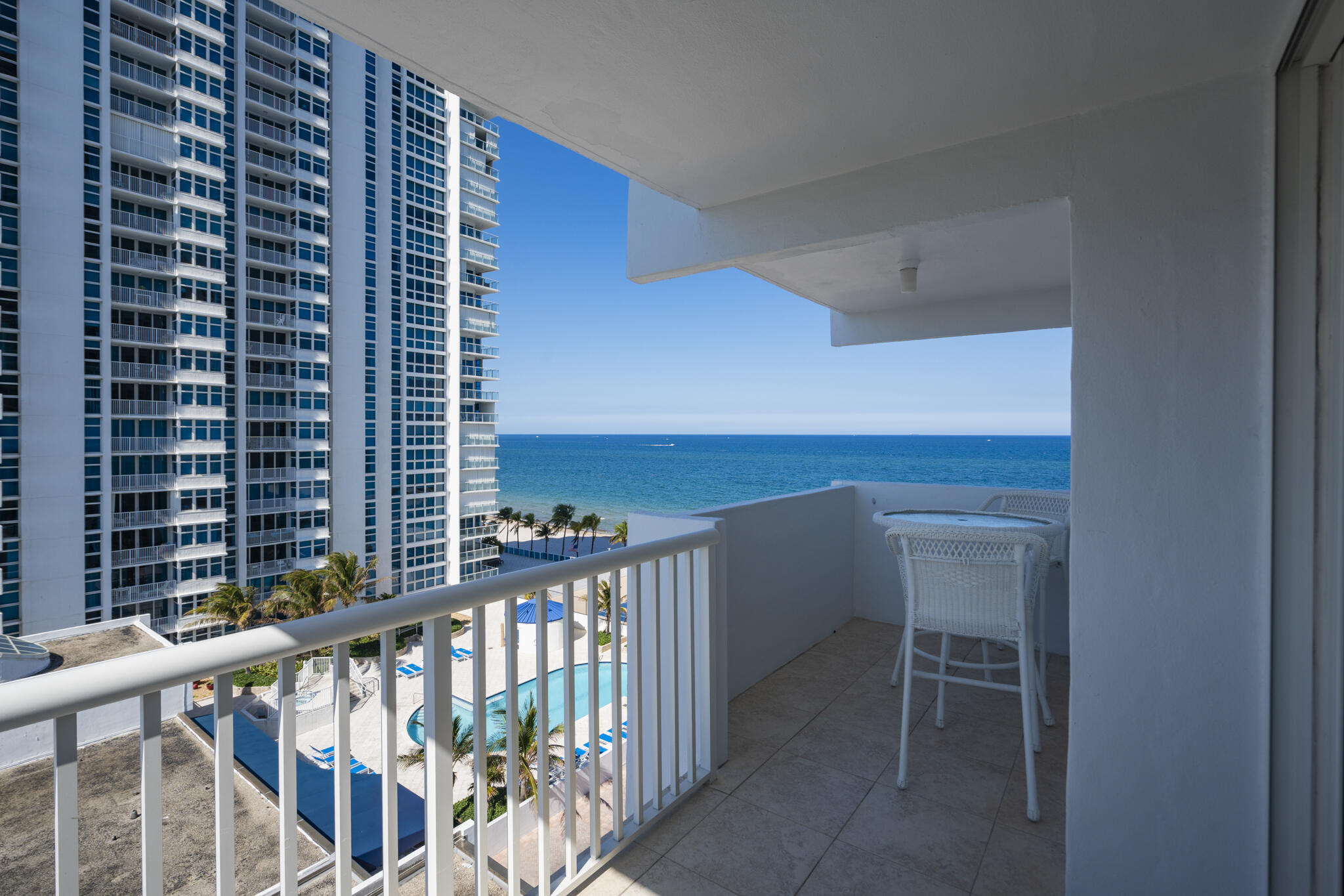 RENAISSANCE OF POMPANO BEACH - Residential