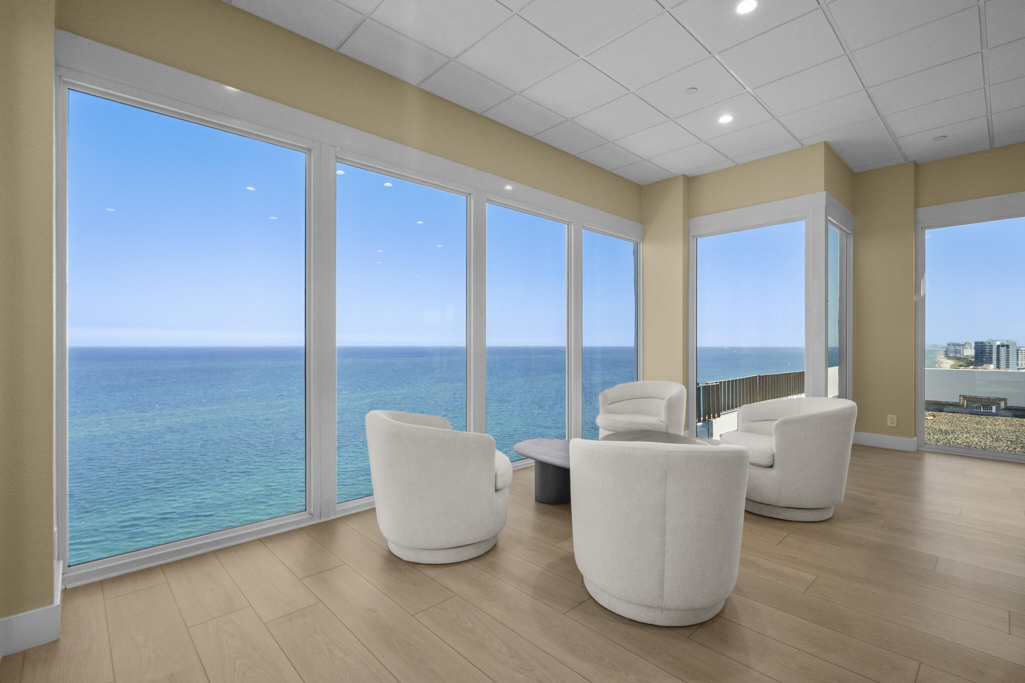RENAISSANCE OF POMPANO BEACH - Residential