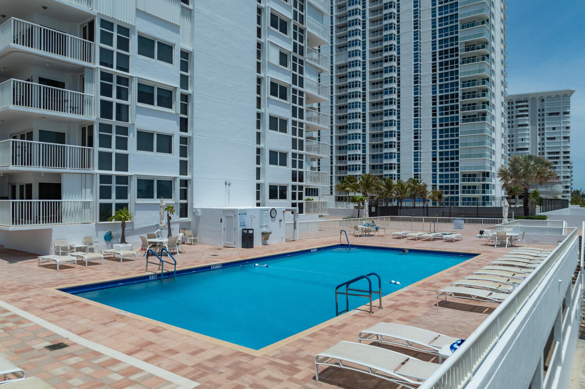 RENAISSANCE OF POMPANO BEACH - Residential