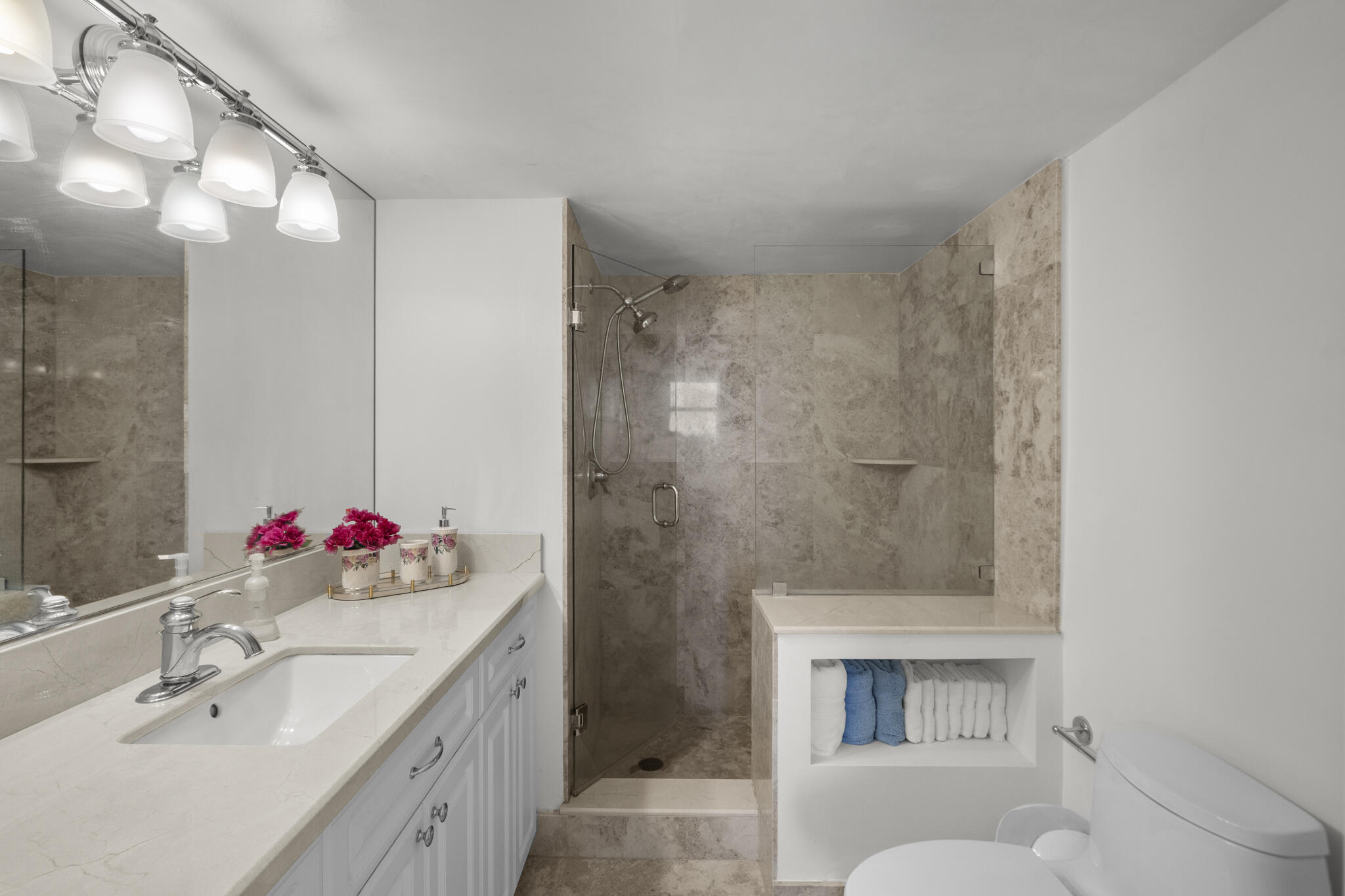 RENAISSANCE OF POMPANO BEACH - Residential