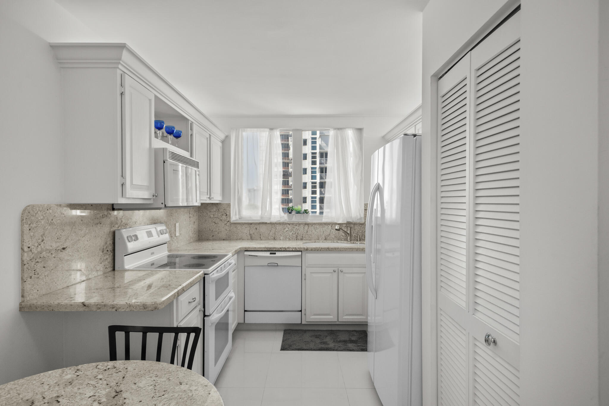RENAISSANCE OF POMPANO BEACH - Residential
