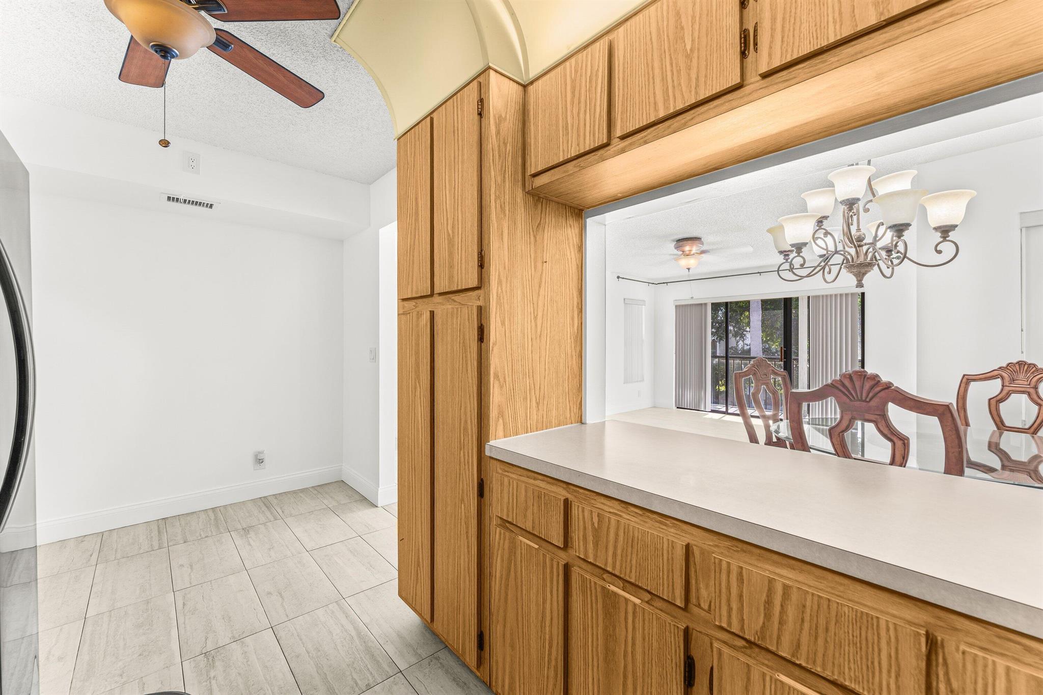 PALM CLUB VILLAGE II COND - Residential