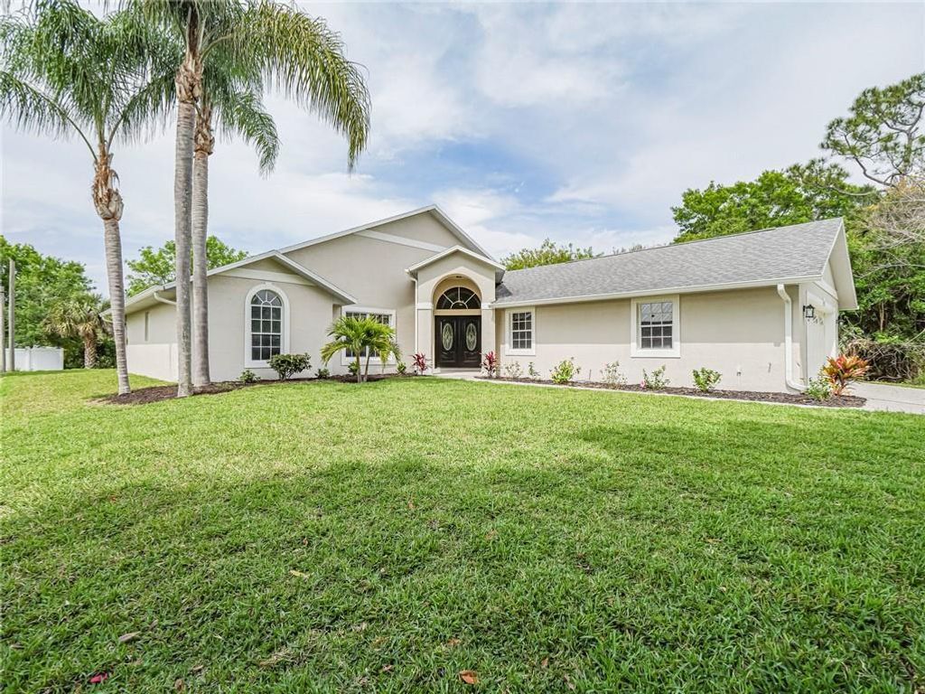 Photo of 513 Benedictine Terrace, Sebastian, FL 32958 (MLS # R11102635)