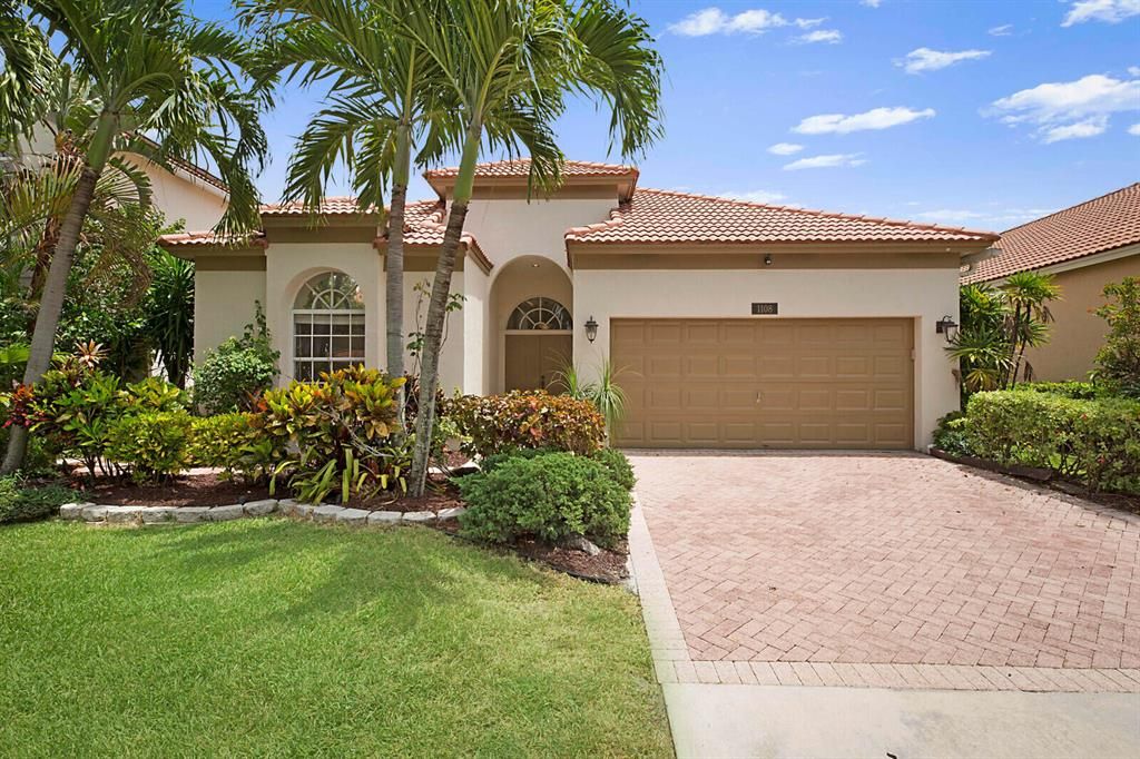 Photo of 1108 Avondale Court Ct, West Palm Beach, FL 33409 (MLS # R10823877)