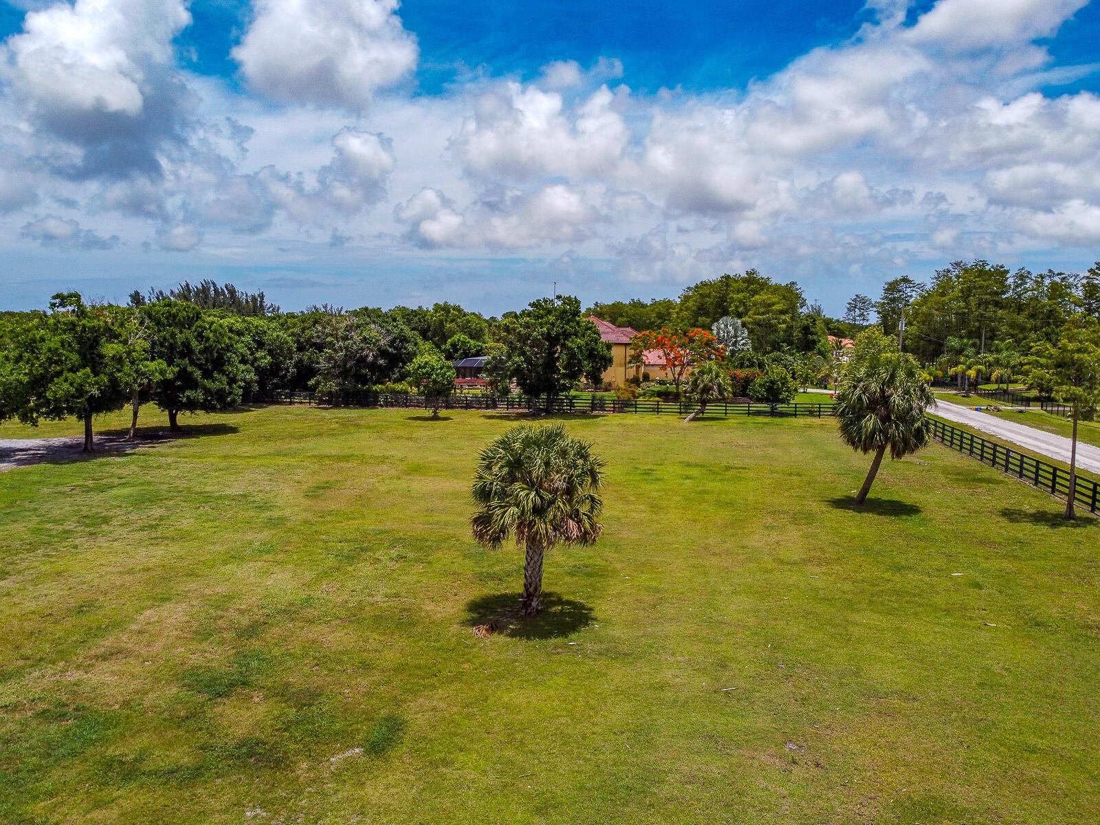 Palm Beach Country Estate - Land