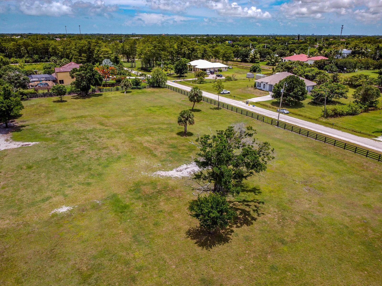 Palm Beach Country Estate - Land