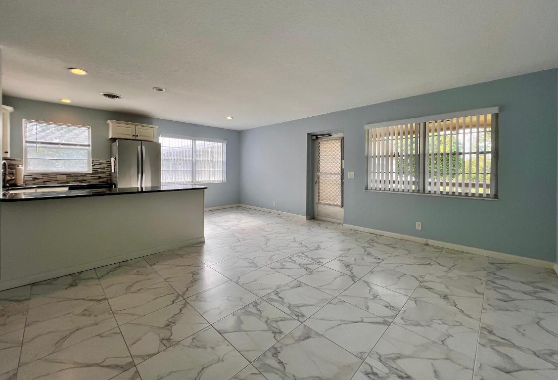 CENTURY VILLAGE - DORCHESTER CONDO - Residential Lease