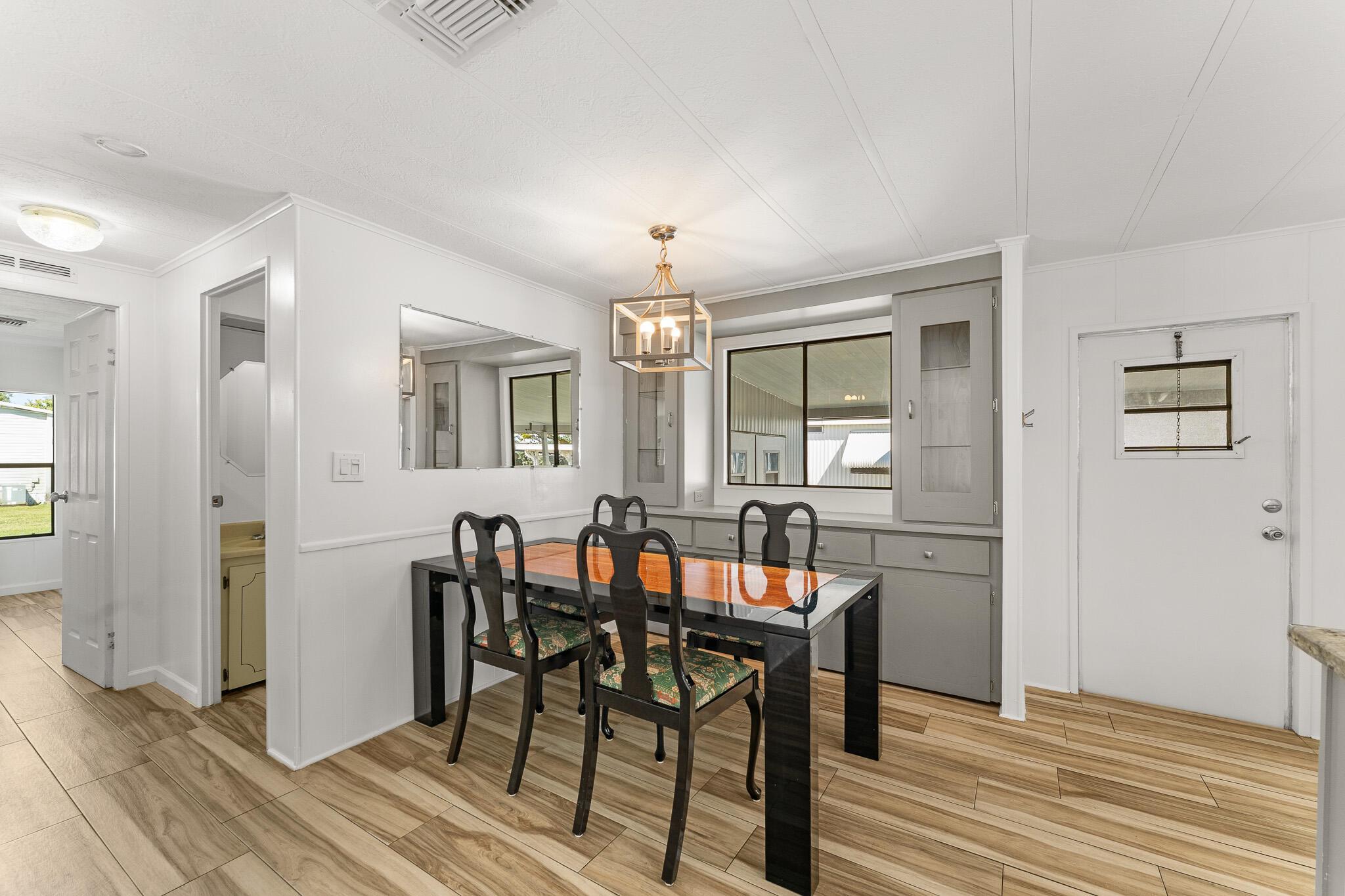 ST LUCIE FALLS (AKA RIVER - Residential