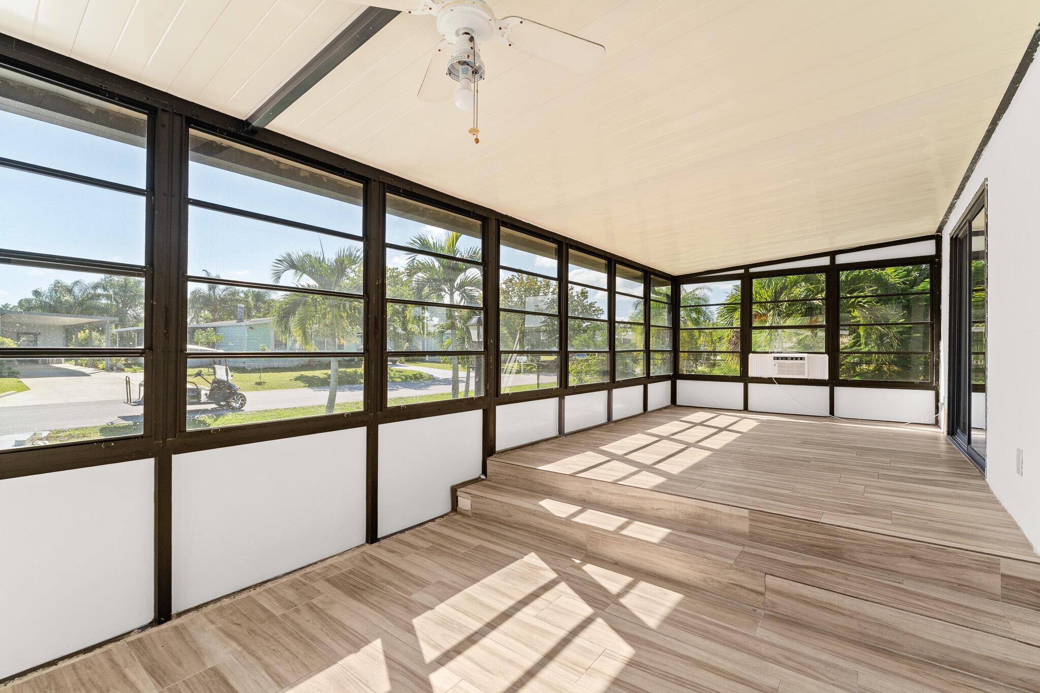 ST LUCIE FALLS (AKA RIVER - Residential