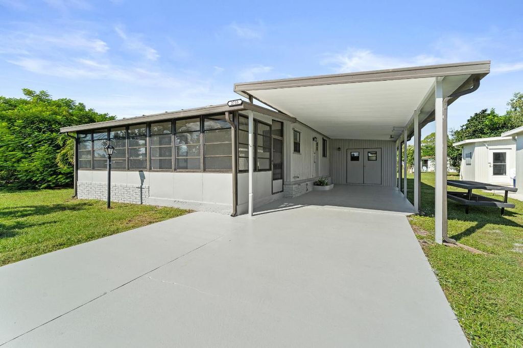 Photo of 2733 SW Thunderbird Trail, Stuart, FL 34997 (MLS # R11138177)